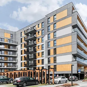 https://shortstaypoland-jagielloska-b120.warsawhotelspoland.com